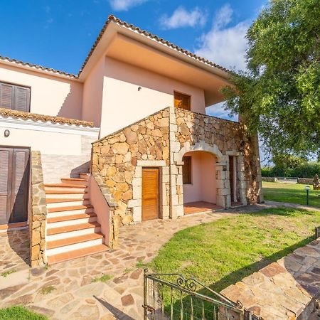 Iss Travel, Pedra Rosa 2 Bedroom Apartments With Private Terrace And Air Conditioning Сан-Теодоро Екстер'єр фото